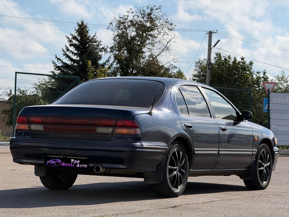 У продажу Nissan Maxima 2500$