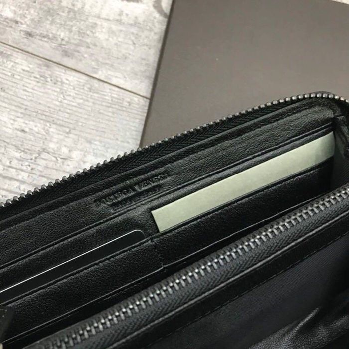 Чоловічий шкіряний клатч Bottega Veneta на блискавці  кошелек портмоне