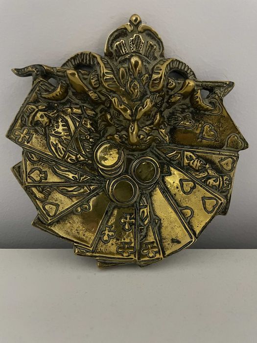 Cinzeiro em bronze