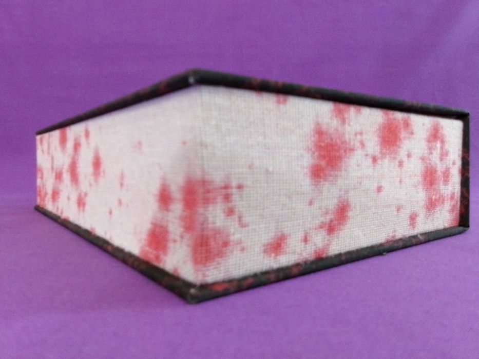 Caixa Clamshell Para Comics Formato Current Age. Edição Zombie.