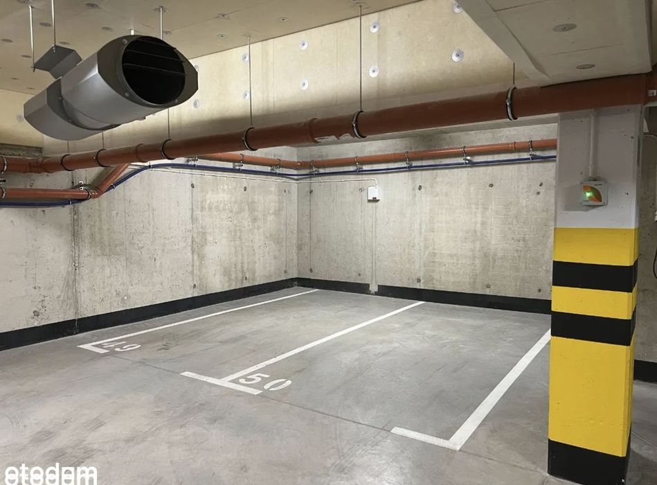 Garaż dwa miejsca na sprzedaż w Wrocławiu - Świetna lokalizacja!