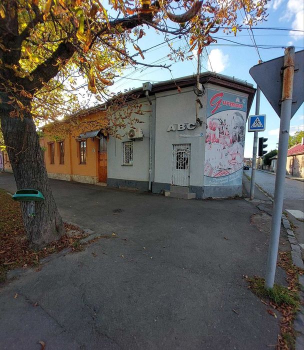 Комерційне приміщення біля людного перехрестя — максимум клієнтів!