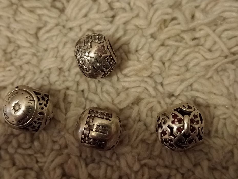 Charms, zawieszka, pandora