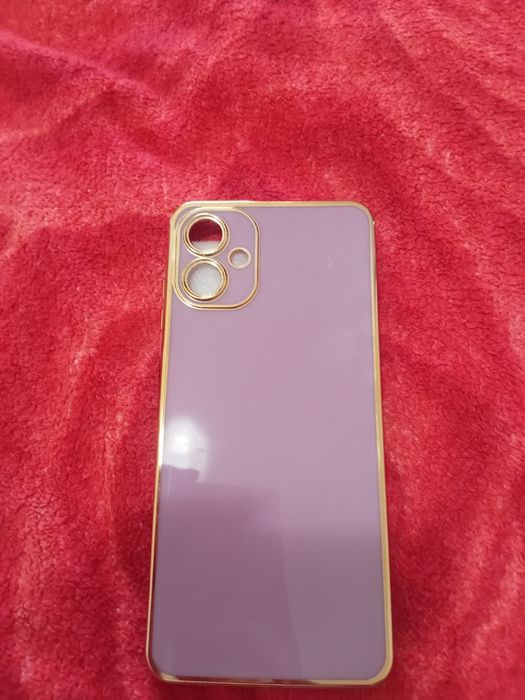 Продам новий чохол на самсунг.