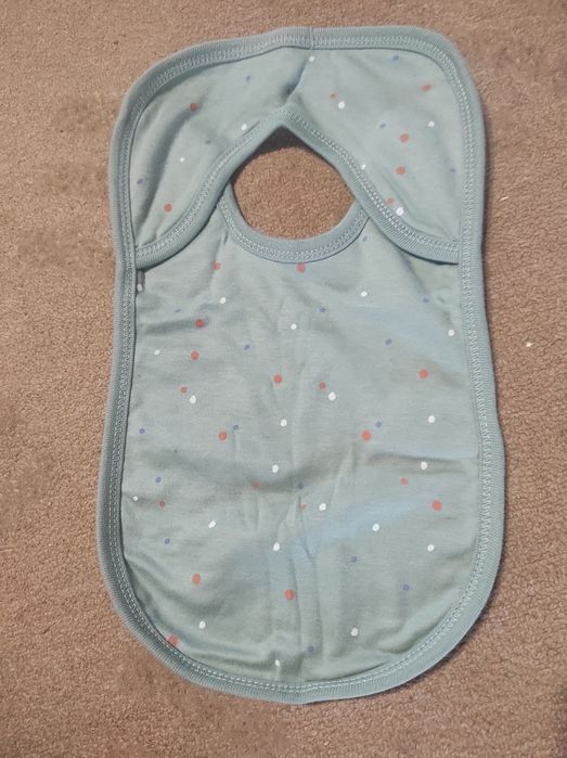 Слюнявчик, Нагрудник дитячий Alana