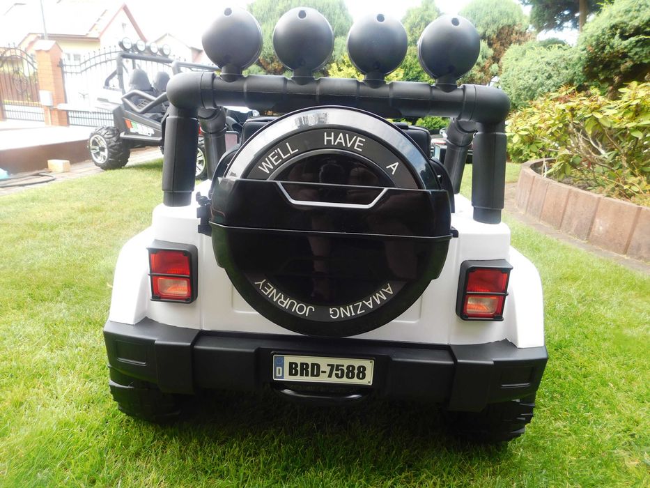 Jeep na akumulator samochód Pilot Skóra Eva AUTO Autko dla dziecka