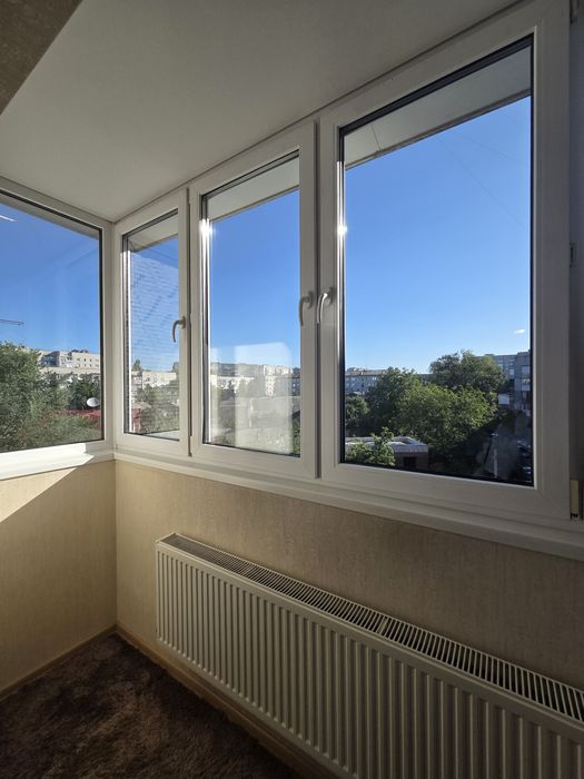 Продам 3-х кімн.кв в центрі. АО.