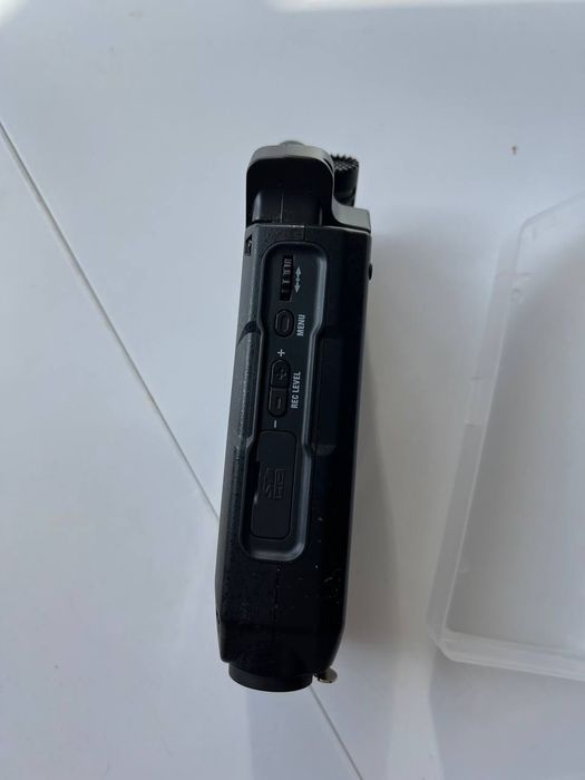 Портативный рекордер ZOOM H4n Pro черный