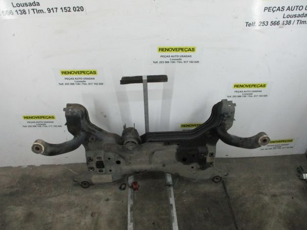 Charriot frente FORD Focus II (DA_)