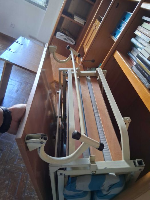 Mobilia completa de quarto ou escritório por apenas 200€