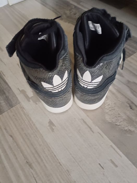 Buty adidas r 40