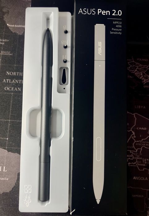 Ноутбук-трансформер ASUS Vivobook 13 Slate OLED (T3300KA-LQ032W). Отличное состояние!