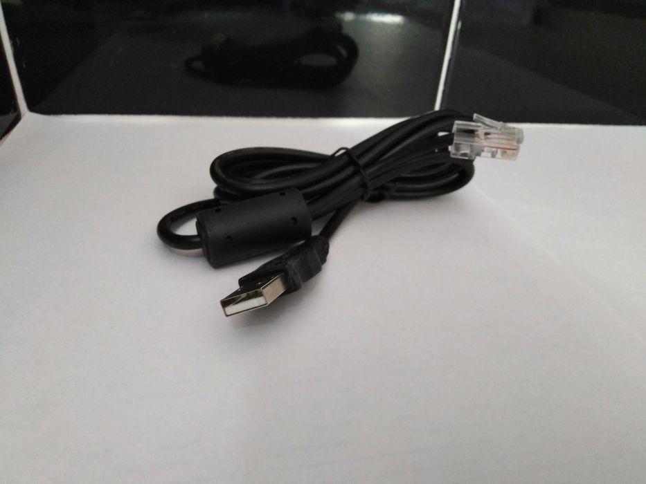 Cabos de comunicação USB para RJ50 ( NOVOS ).