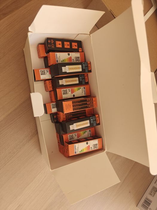 Żarówka G9 LED 10W 900lm biała ciepła 3000K 10W=90W