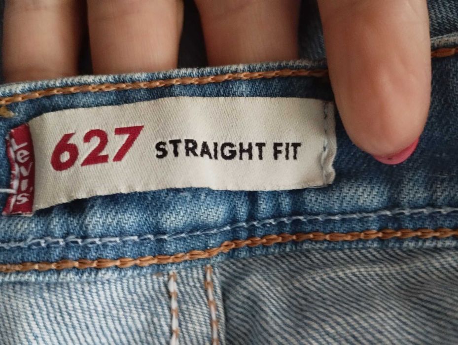 Dżinsy Levi's damskie 627 straight fit