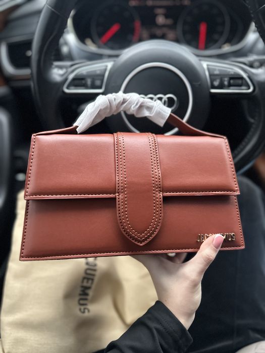 Сумка джакмюс jacquemus