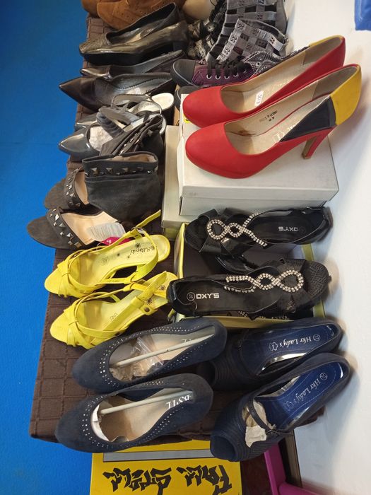 Nowe buty damskie dziecięce