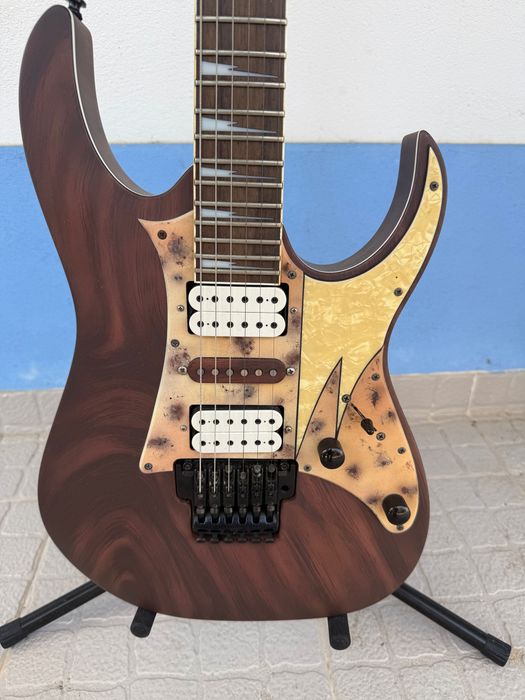 Ibanez RG350 Personalizada – Captadores DiMarzio Evolution (Steve Vai) | Excelente Estad
