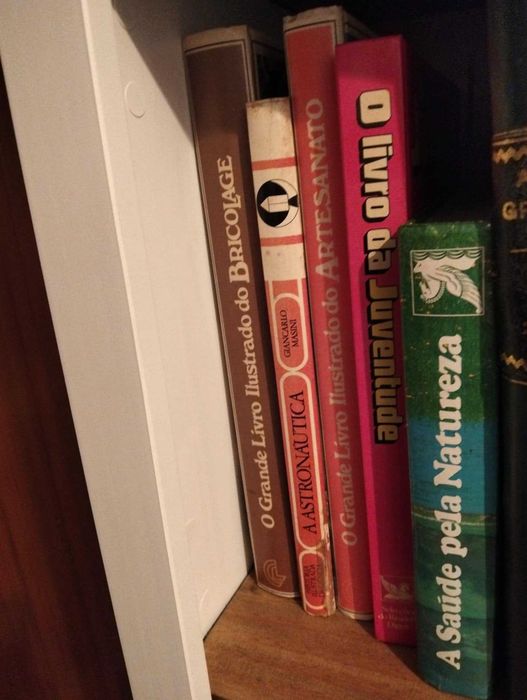vendo livros variados