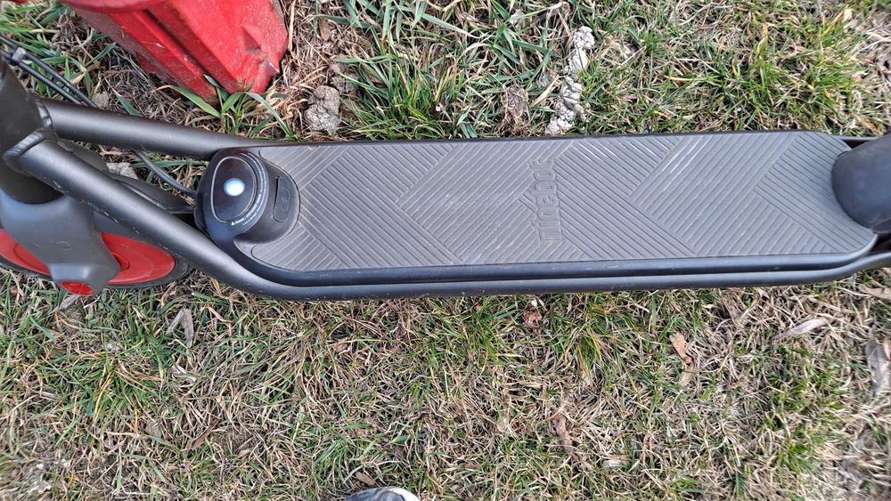 hulajnoga elektryczna Segway Ninebot Zing C20