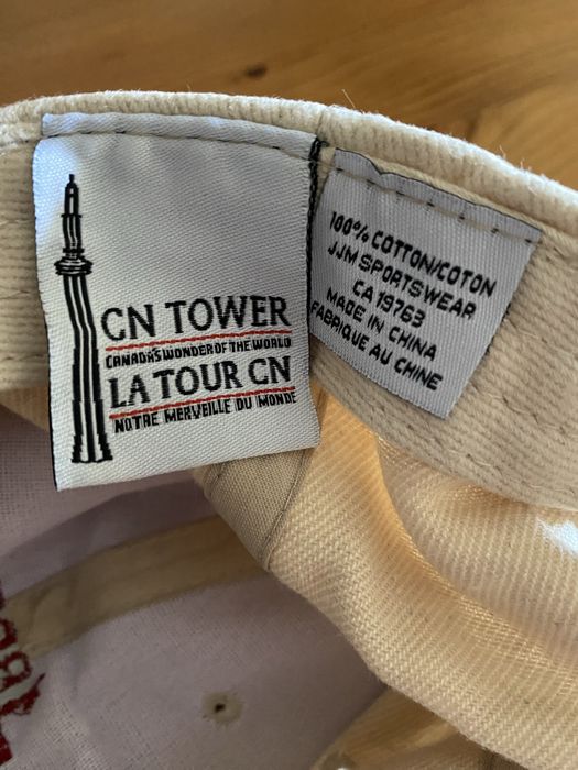 Czapka Canada CN Tower