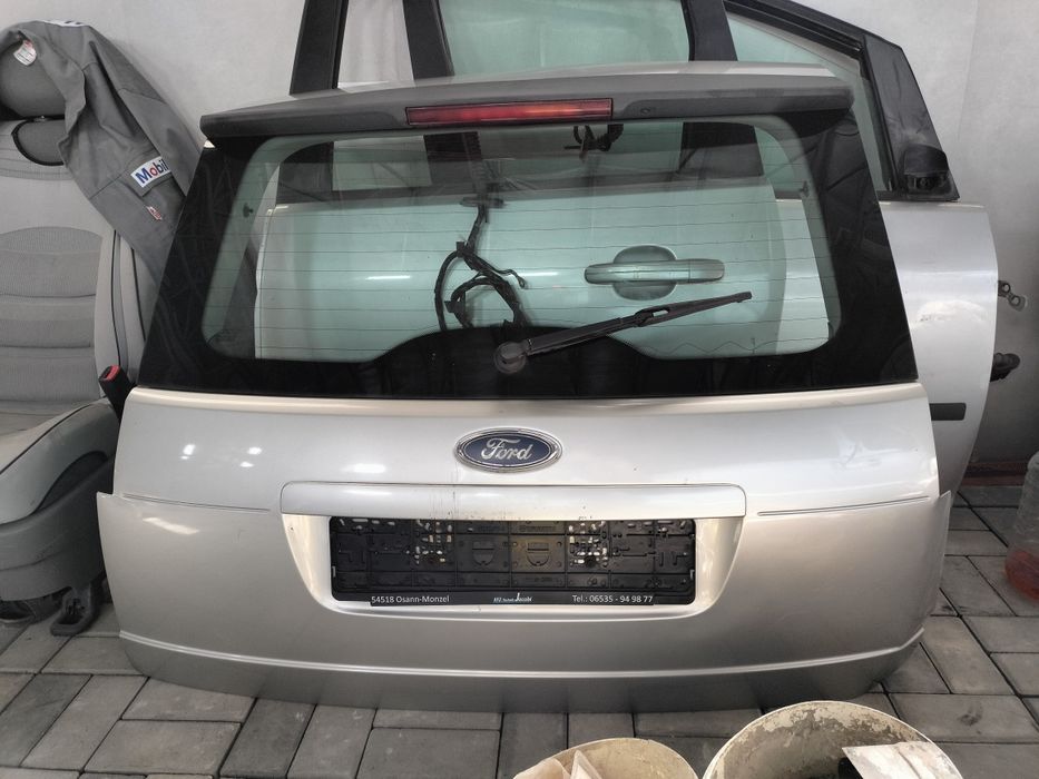 Кришка багажника Ford Focus C-Max