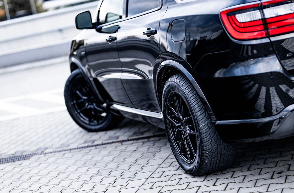 Felgi JAPAN RACING JR44 20 cali Dodge Durango 5x127
