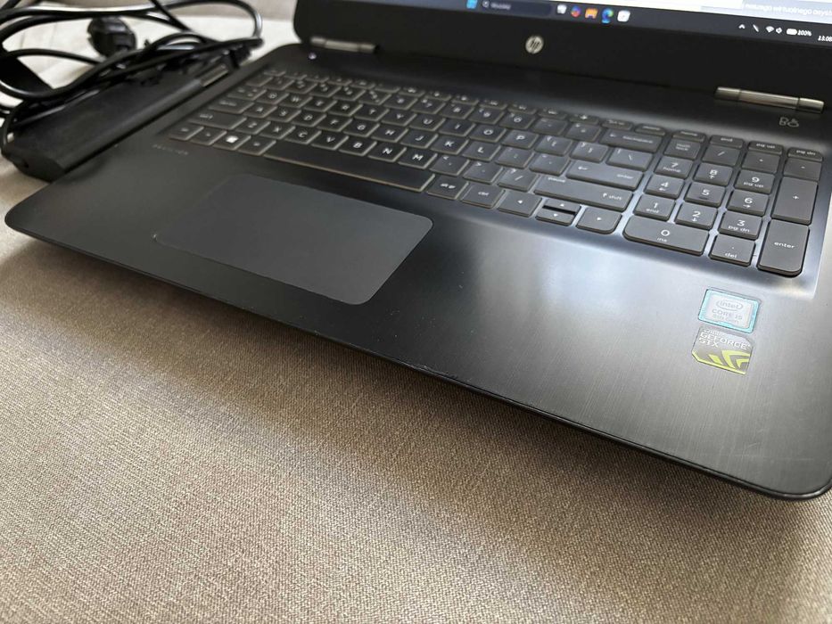 HP Pavilion 15 i5-8300H / GTX 1050Ti / 16GB RAM / 480GB
