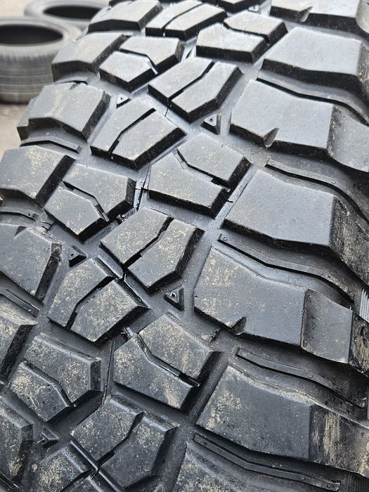 Шины БУ 37х12.5R18 Bfgoodrich mud Terrain T/A KM3 пара