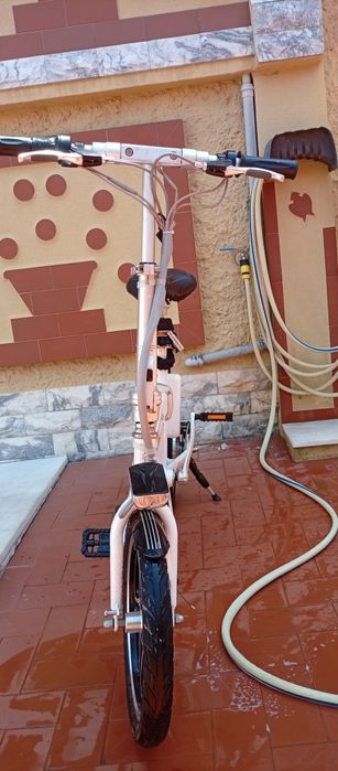 Vendo bicicleta elétrica ideal para senhora ou criança