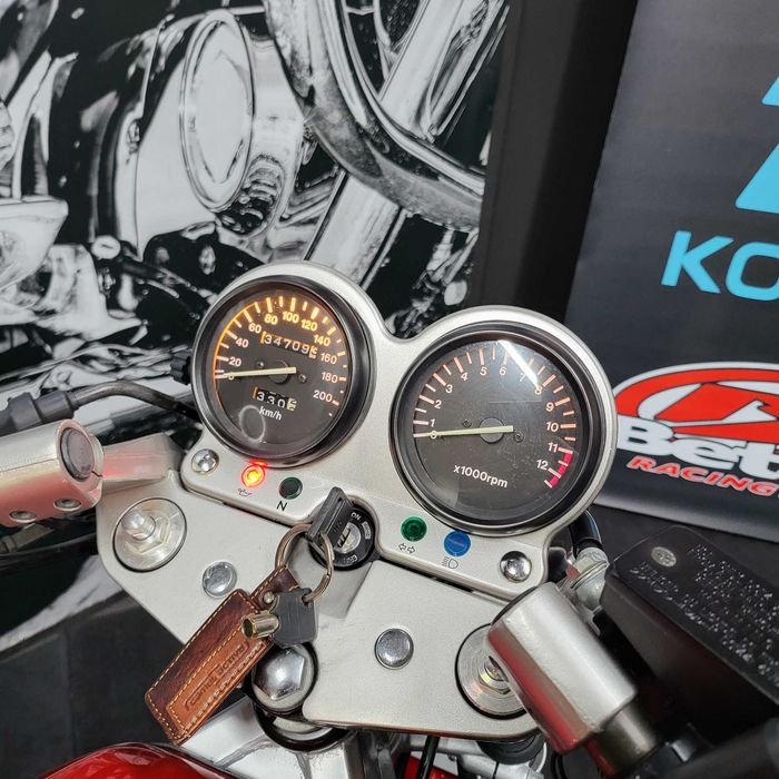Suzuki gs 500 E