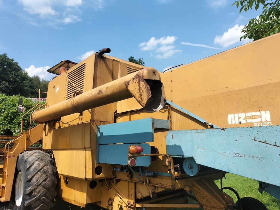 Sprzedam kombajn bizon