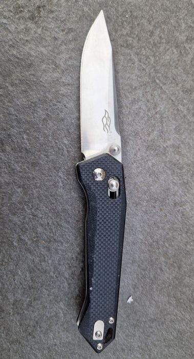 Nóż GANZO Firebird FB765 – Stal 440C – G-Lock – Carbon Fiber Look