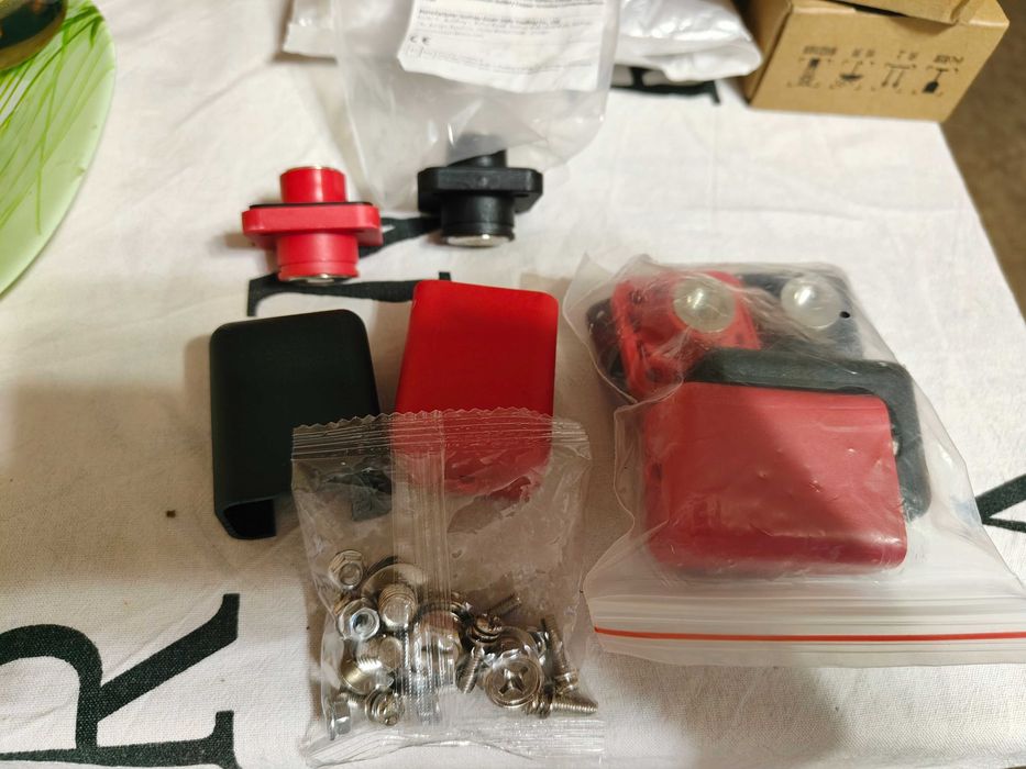 Проходные клеммы для сборки аккумуляторов 200A