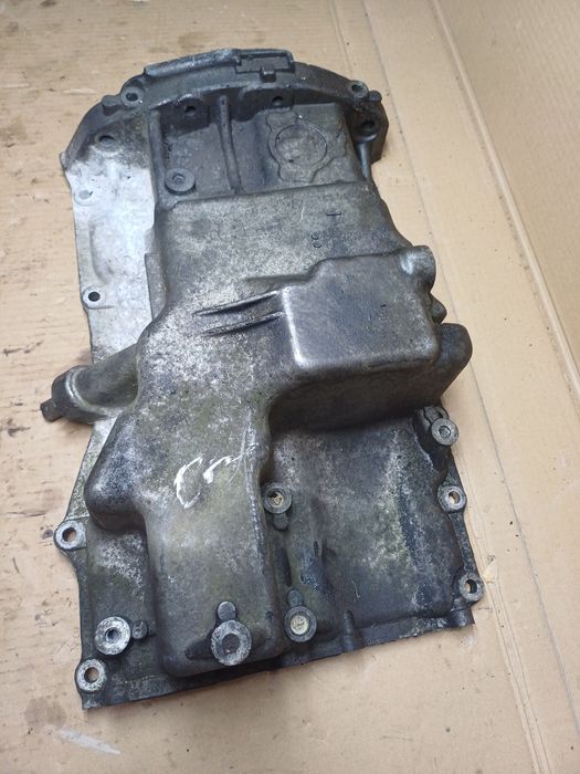 Volvo V50 1.8 2.0 бензин піддон Ford c-max  Galaxy