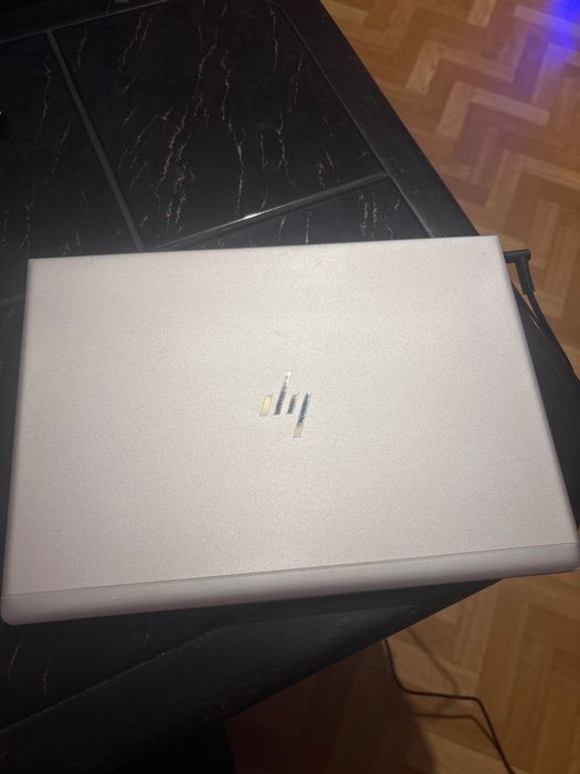 Netbook laptop Elitebook Hp  840 G5 bardzo dobry stan