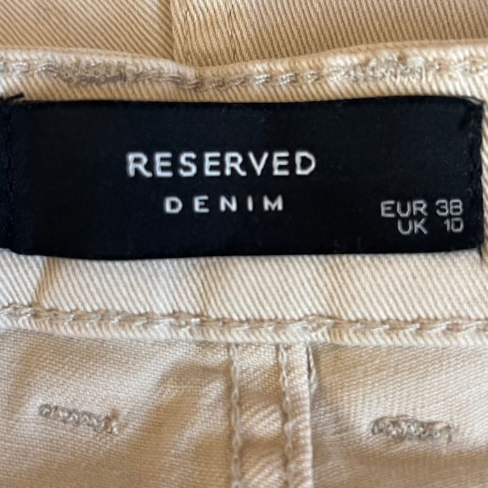 Spodnie jeansy jasny beż Reserved Denim M-38