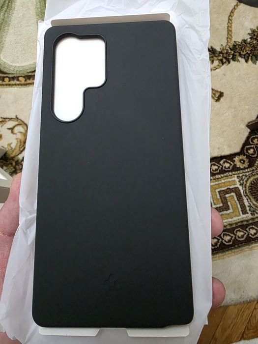 Spigen silicone fit( magfit) for S25 ultra  Qi2.0  ready