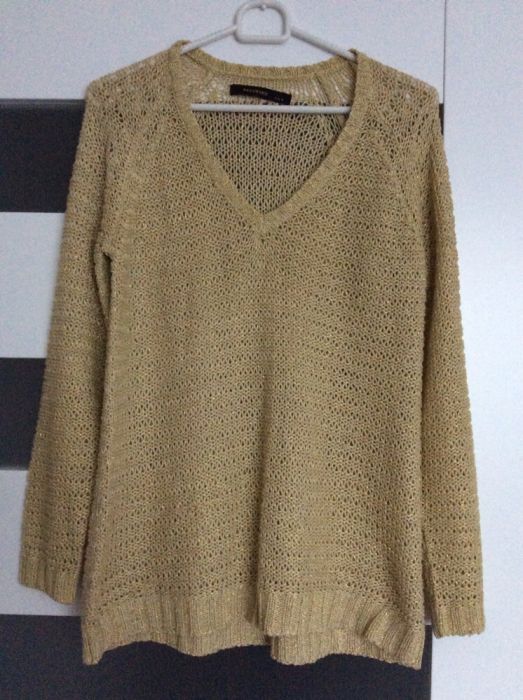 Sweter reserved S