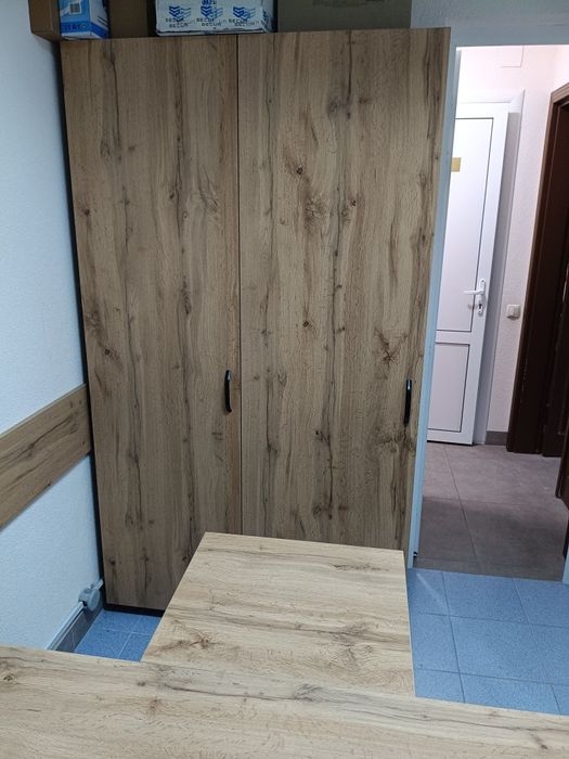 Меблі офісні корпусні