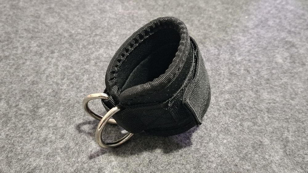 Tornozeleira com velcro treino Musculação. Nova.