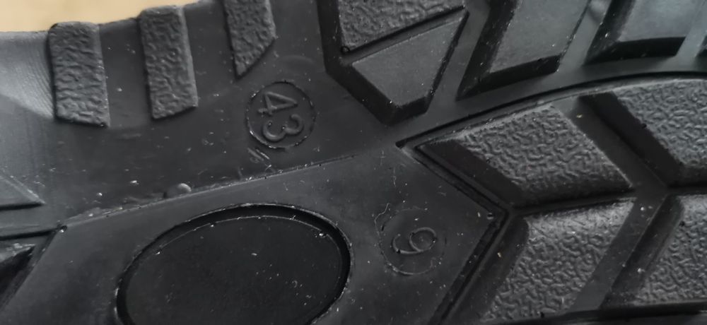 Buty robocze zimowe NOWE r. 43