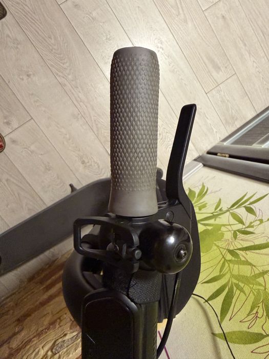 Електросамокат Ninebot
