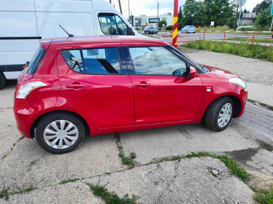 Samochoód/ Auto Suzuki Swift 1.3 diesel, 5 osobowe