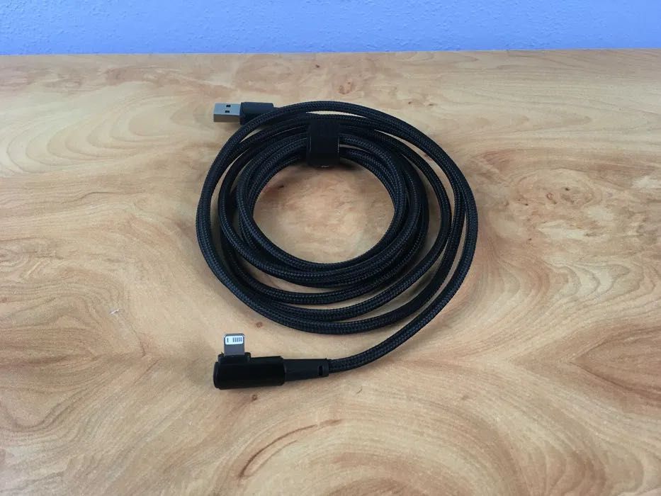 Cabo em L para iPhone (2 metros)