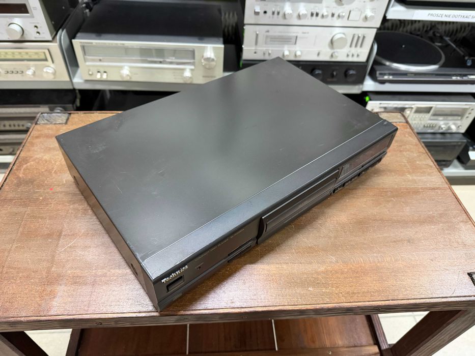 Odtwarzacz płyt CD Technics SL-PG380A Audio Room