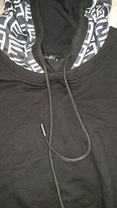 Bluza damska z ornamentem  M