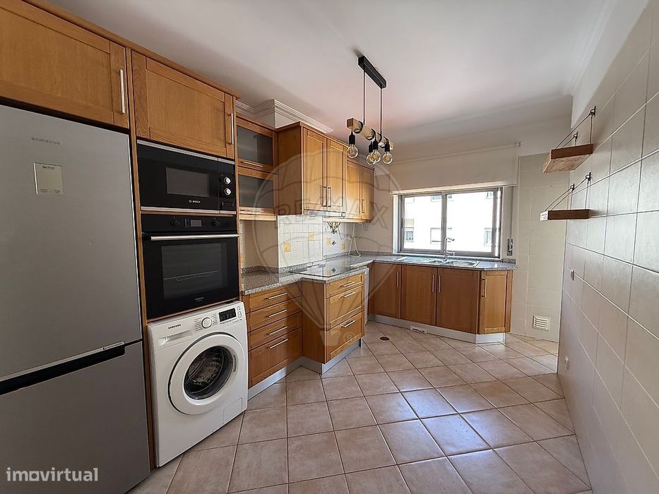 Apartamento T3 para arrendamento