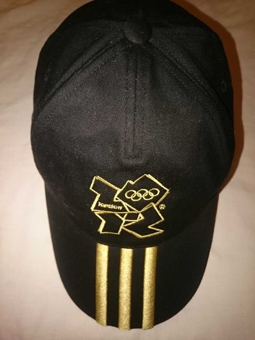 Колекційна олімпійська бейсболка adidas в ідеальному стані