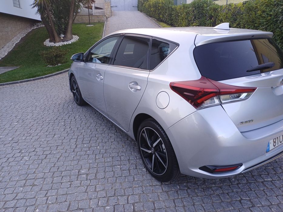 Toyota Auris 1.4 diesel histórico toyota